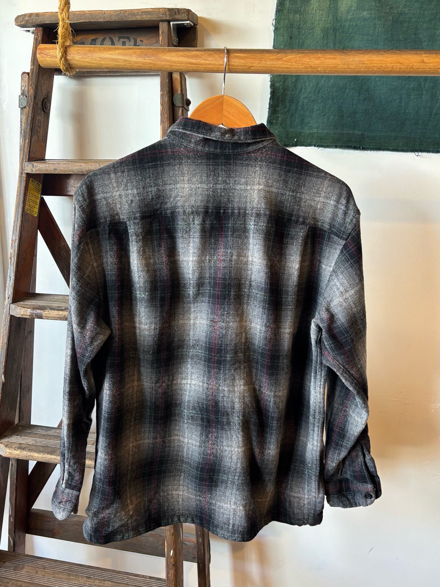 Pendleton Grey/Red Checked Shirt - M