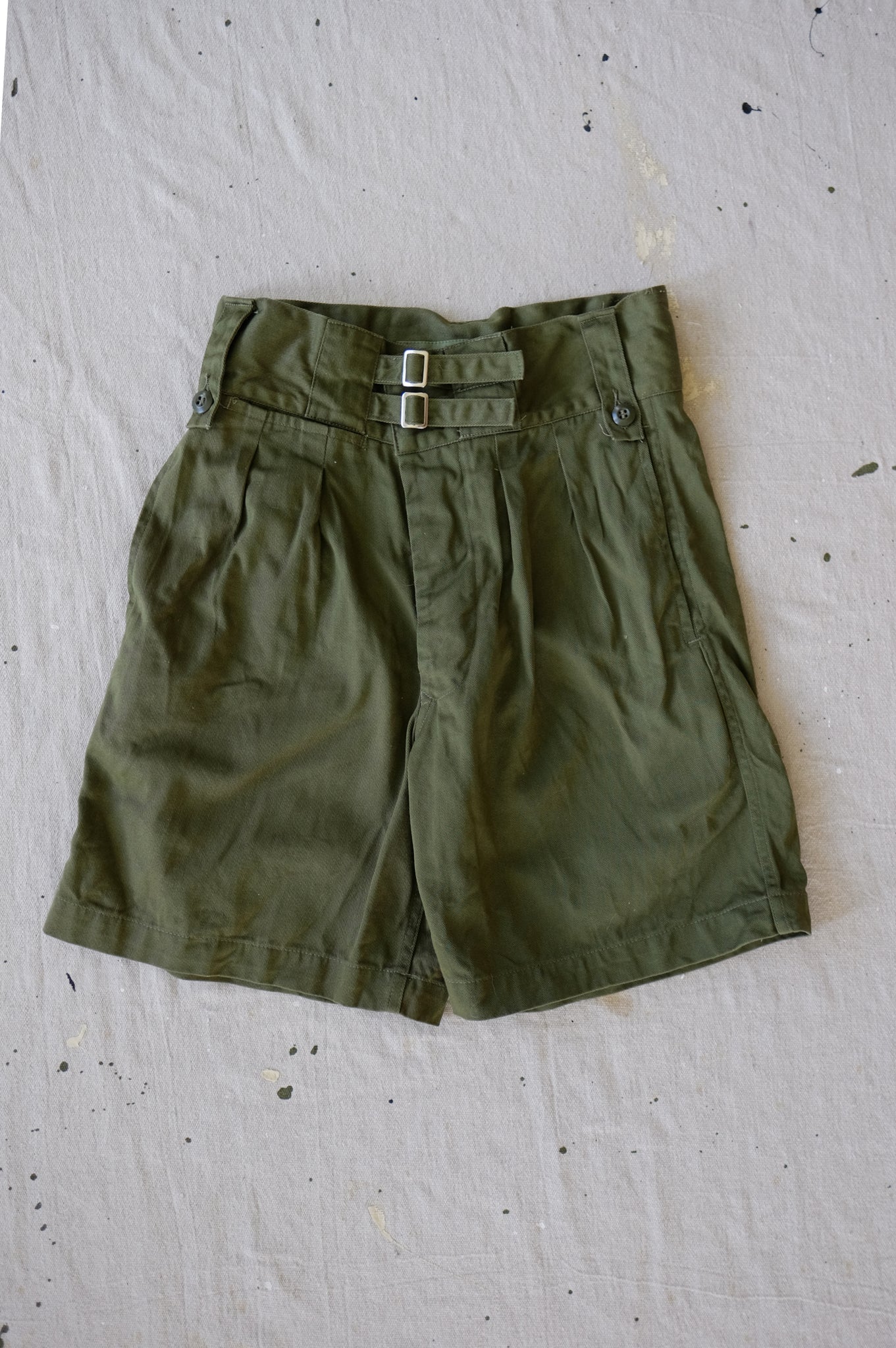 80s Australian Army Gurkha Shorts (28"-31")